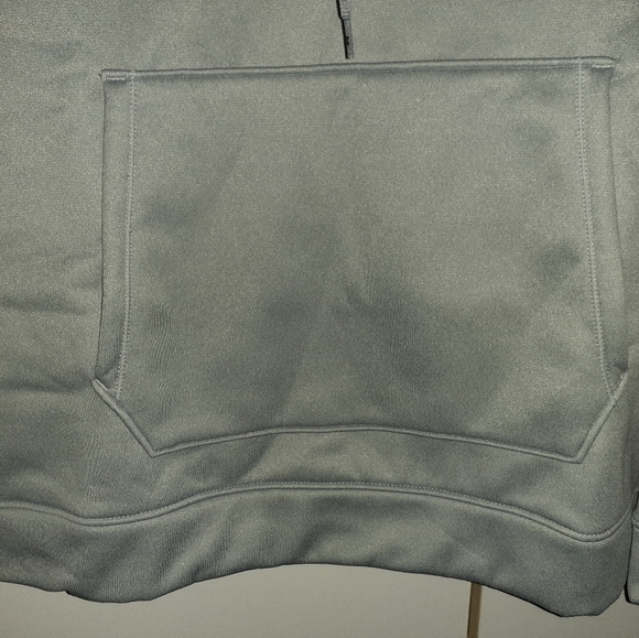 NOS Womens Sz XS Lt Gray Under Armour STORM Hoodie, Winterwear Pullover COLDGEAR - Picture 5 of 7